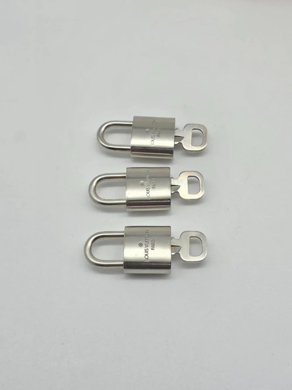 Authentic 1 Louis Vuitton Silver Padlock Lock & 1 Key LV Bag Luggage Accessory